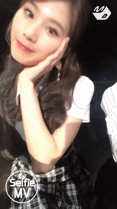 152729227740092.gif