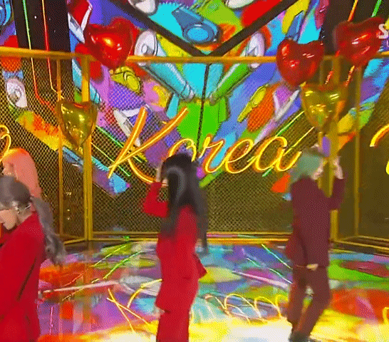 153117878412117.gif