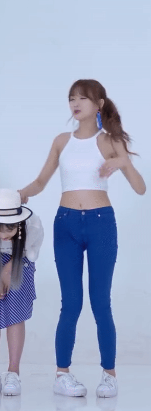 153204438458677.gif