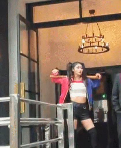 154103675854584.gif
