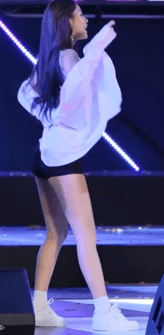 154163390594868.gif