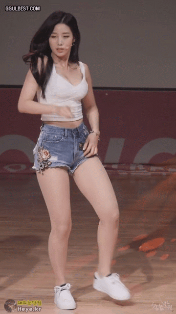 154173606674772.gif