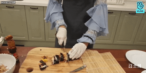 154174059198221.gif