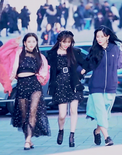 154517603492854.gif