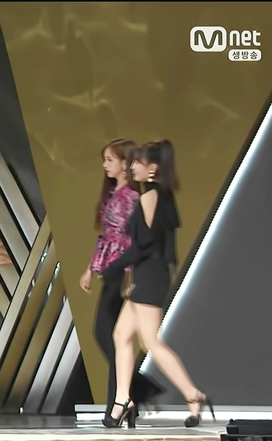154525875068147.gif
