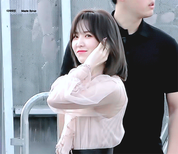 155072285813084.gif