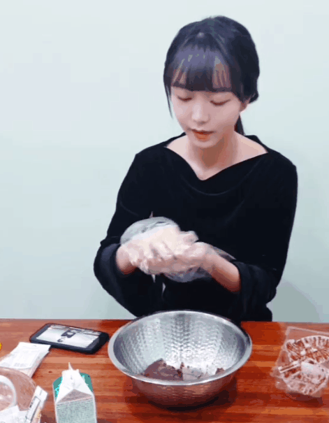 155083690838700.gif