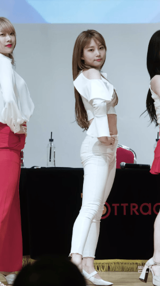 155805845733901.gif