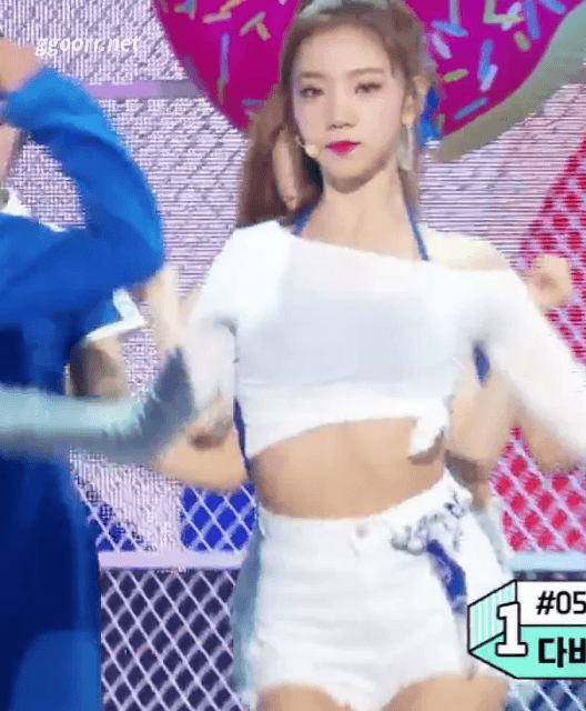 156013650610954.gif