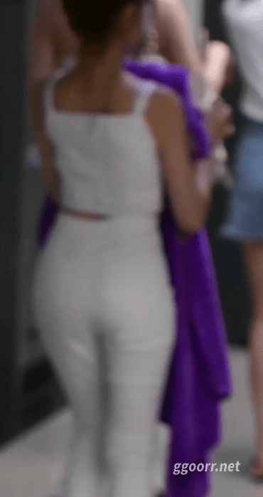 156020413747454.gif