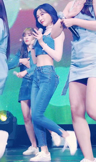 156021311177086.gif