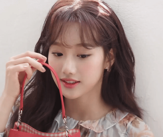 156021323890023.gif