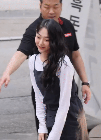 156904603554222.gif