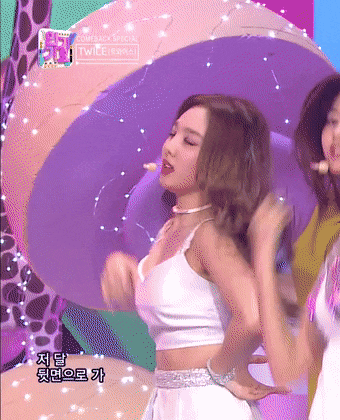 156907929339545.gif