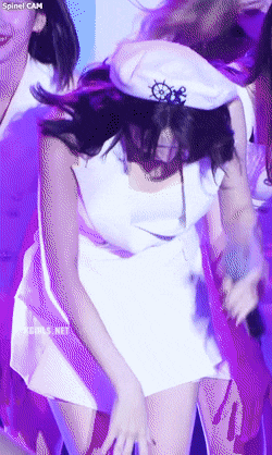 156946378363023.gif