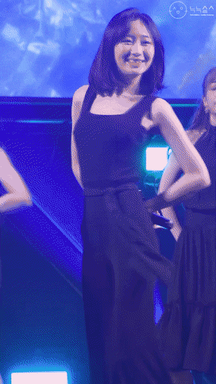 156946444475933.gif