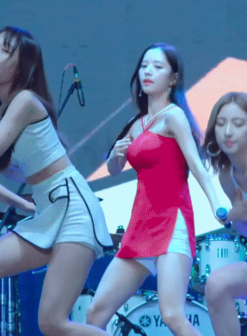 156946464760964.gif