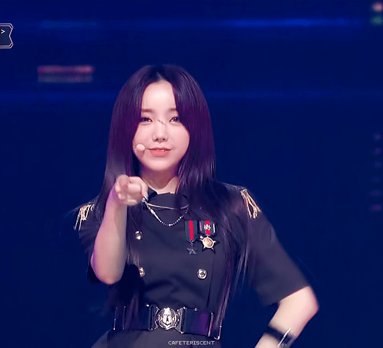 157006411381278.gif