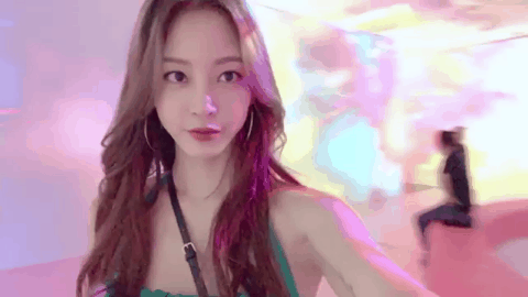 157197872195320.gif