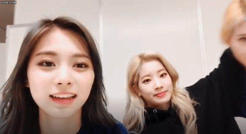 157472555949956.gif