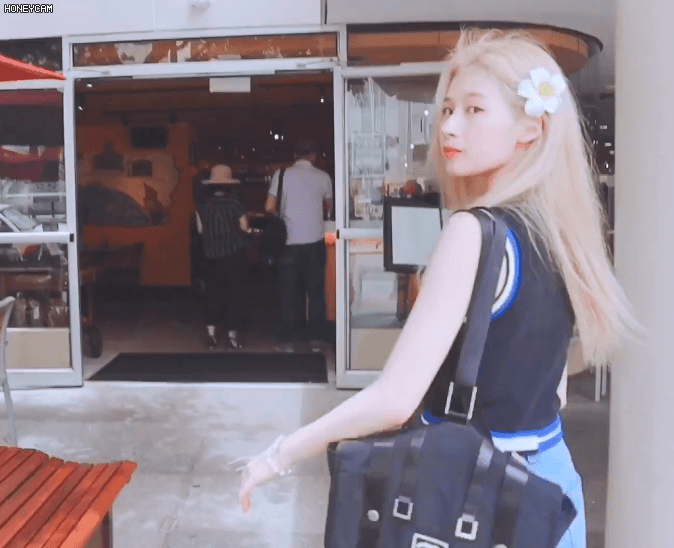 158008372015534.gif