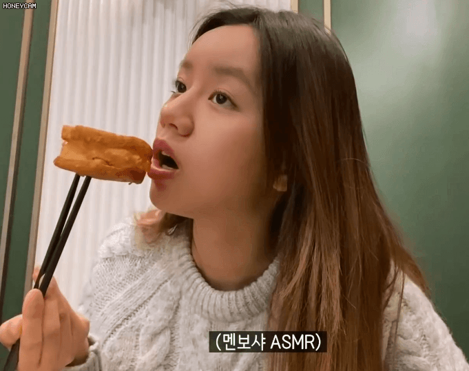 158301736891948.gif