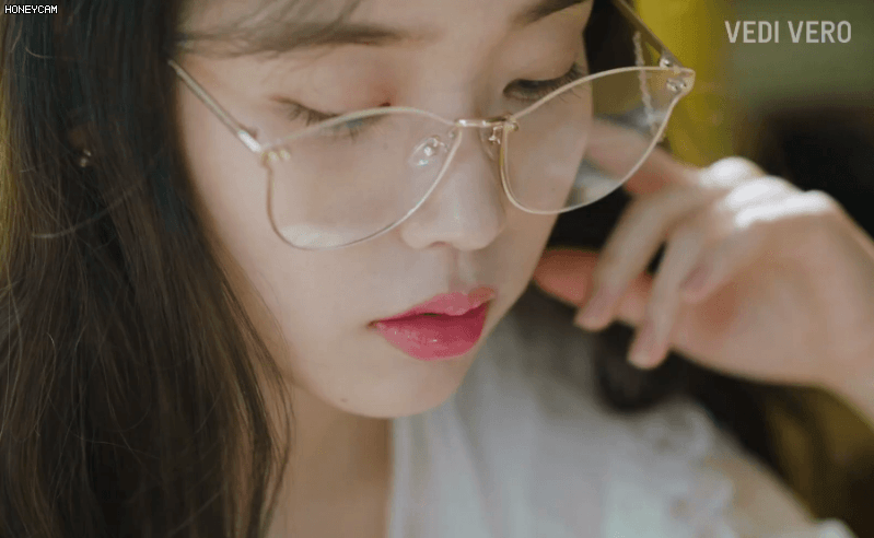 158301771774827.gif