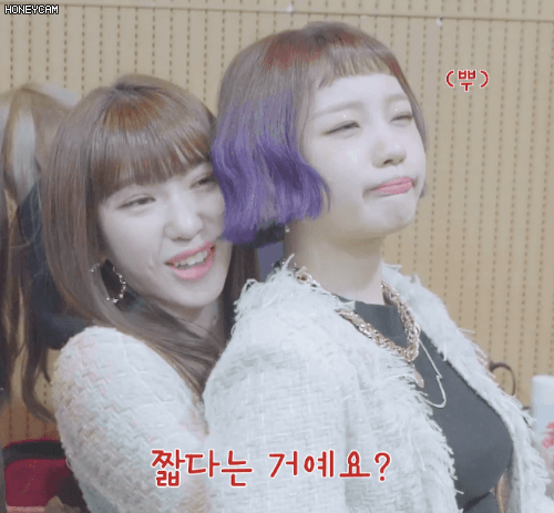 158466457631422.gif