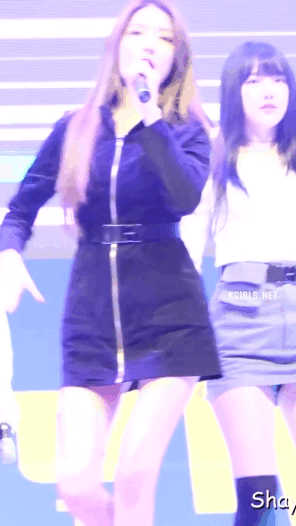 158492755485580.gif