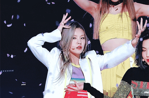 158494050948923.gif