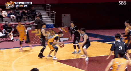 158494089330567.gif