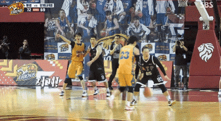158494089425684.gif