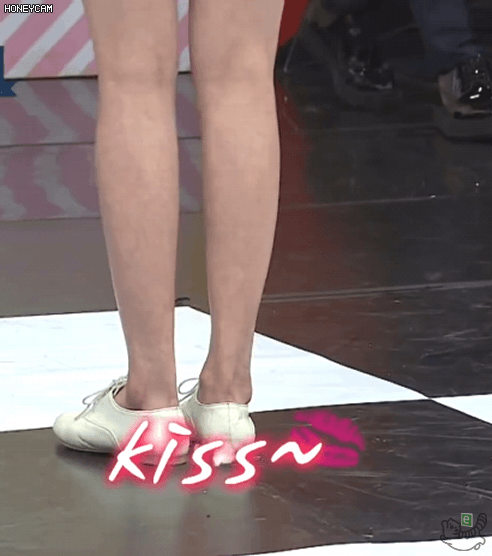158494128343964.gif