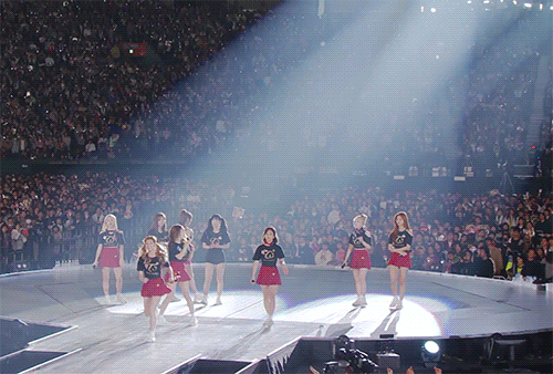 158554951353444.gif