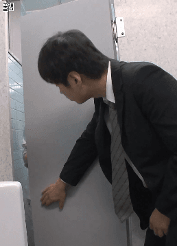 55351c11795377389f31942149e73d56_131287.gif