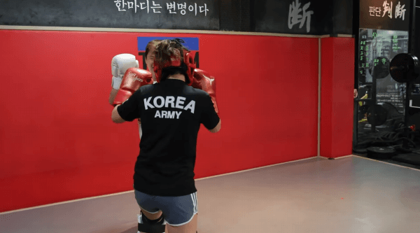 20942fd0cd89865a0a45a54d792b17df_649767.gif