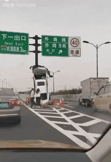 70728b3172b09fac9a22329b0807b55f_910335.gif