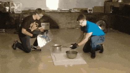 c3fce62e4592b1e112fe5d0690d5a2de_999726.gif