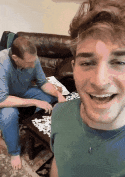 66926f58f5428f3f4ded1e0be2d7c6d5_383528.gif
