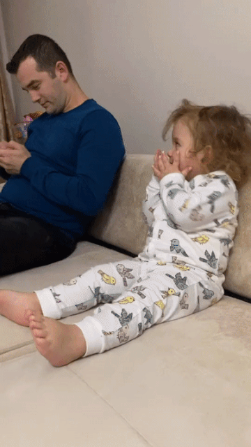 8e6fef3bd76b0666e8ddbd1e3873ed55_262881.gif