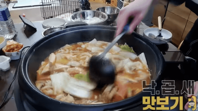 d280f6c309e4bee303ca2aac068f95d1_139900.gif