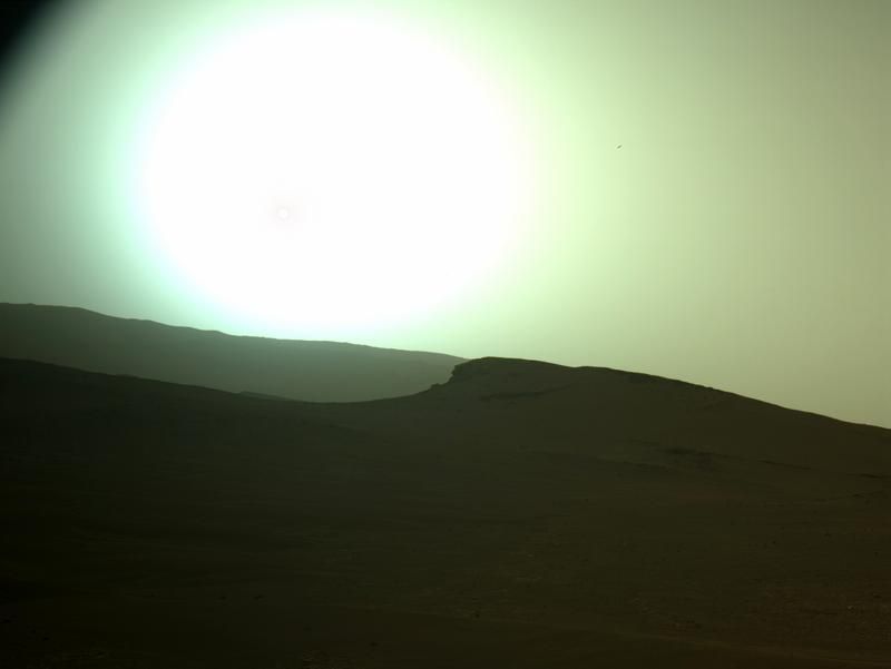 [유머] 어제 오후에 온 화성사진 -  와이드섬