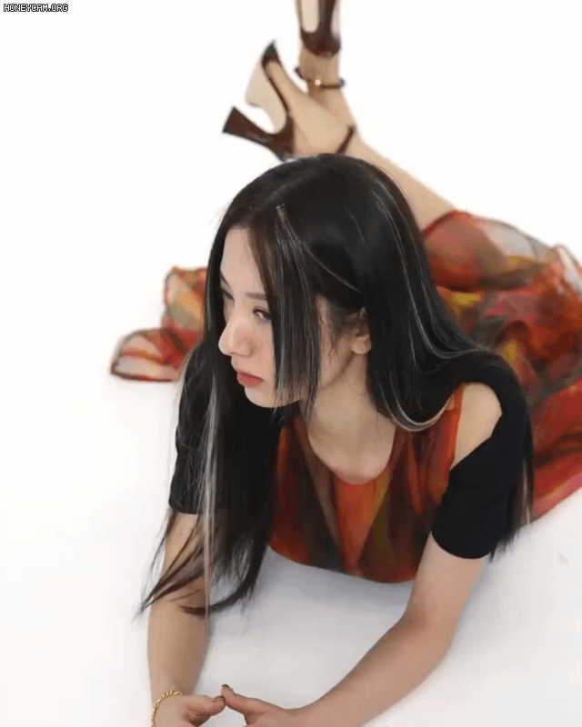 2d4d33eee9ce6ef0799073421f1adedb_362008.gif