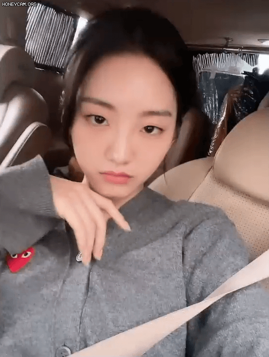 a6b36bd853254740828496c02e05312a_113359.gif