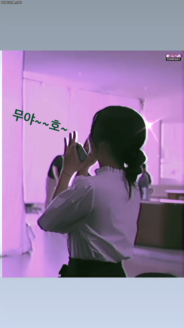 f0a95ee3ed5ed367eca1831cf21ec24b_952168.gif