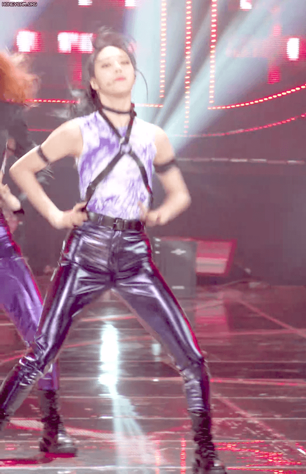 2f8a063e467be2276ef98adf3a0f377e_610360.gif
