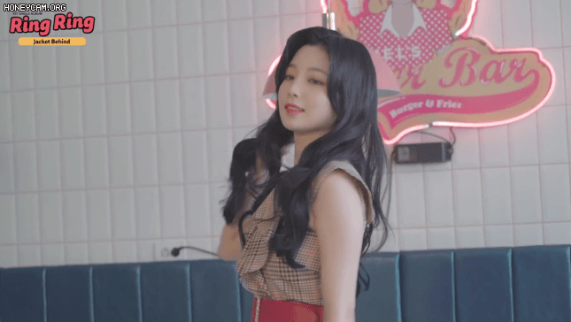 7c1cc22ae12c61fecde2a657853058bb_929700.gif