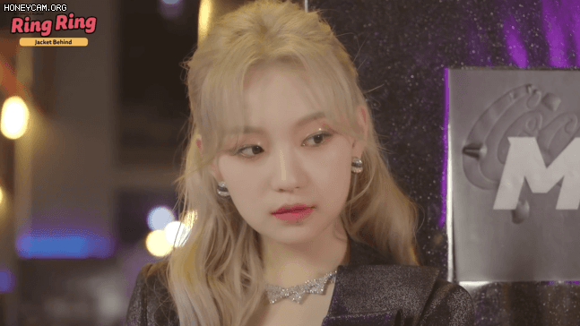 e755b3232ab695a1870fe240a5ce6b97_689167.gif