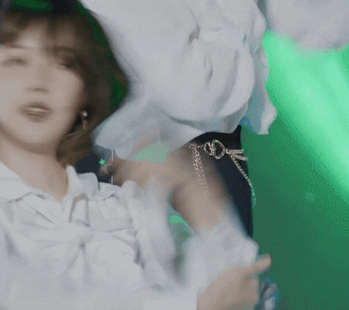 6a2da21f6e6e552fc1e33e22fbd8556a_818530.gif