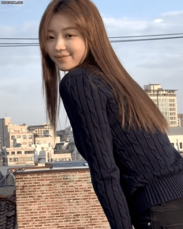 f25d2907316a290ab3d068356568f80e_398553.gif